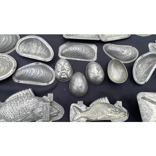 Antique Metal Chocolate Molds, 1900s, Set of 129 For Sale - Image 12 of 18