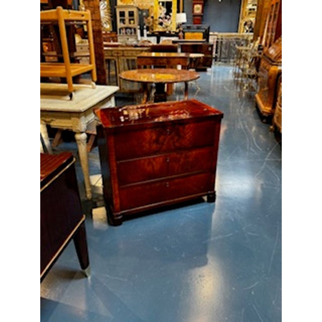 19th C. Biedermeier Flame Mahogany Chest For Sale In Dallas - Image 6 of 6