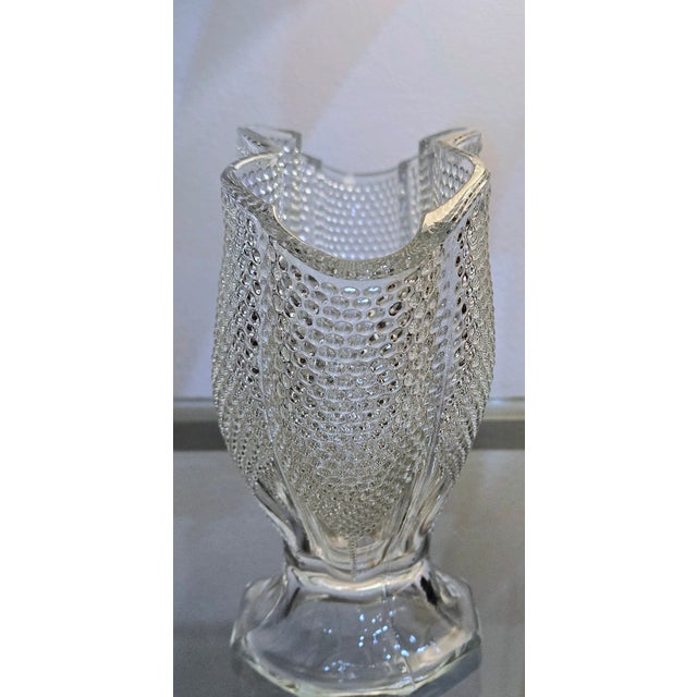 Clear Glass Hobnail Fan Vase by l.e. Smith For Sale - Image 4 of 8