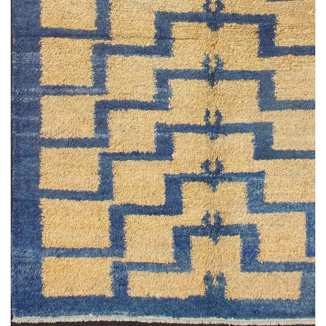 Blue Vintage Mid-Century Modern Tulu Turkish Rug With Tribal Pattern in Blue and Soft Gold For Sale - Image 8 of 12