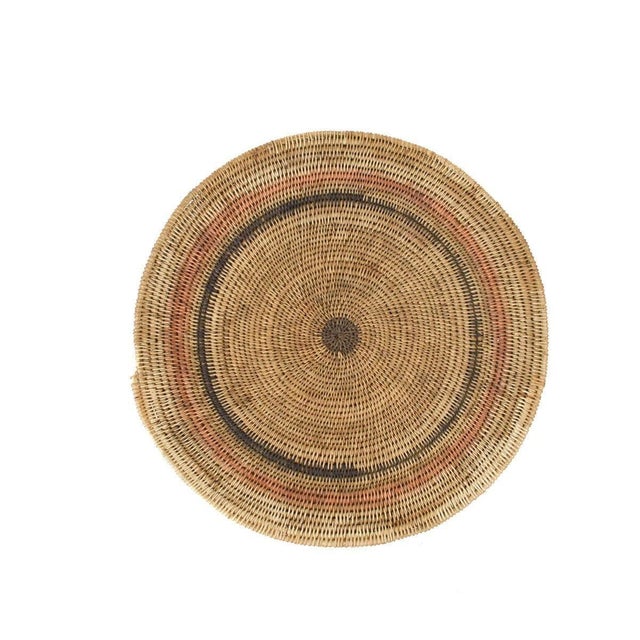 Early 20th Century Makenge Flat Wedding Basket Zambia 17 Inch For Sale In Denver - Image 6 of 7