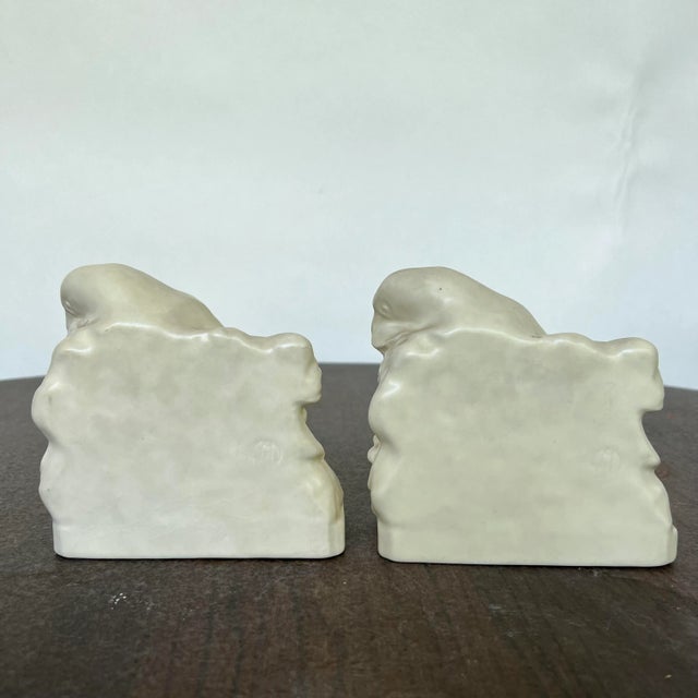Early 20th Century Pair of Rookwood Ceramic Crow Bookends Bird For Sale - Image 5 of 8