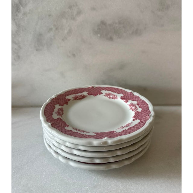 Mid 20th Century Vintage Mid-Century Modern Shenango Red Lattice & Fruit Pattern Small Plates - Set of 5 For Sale - Image 5 of 10