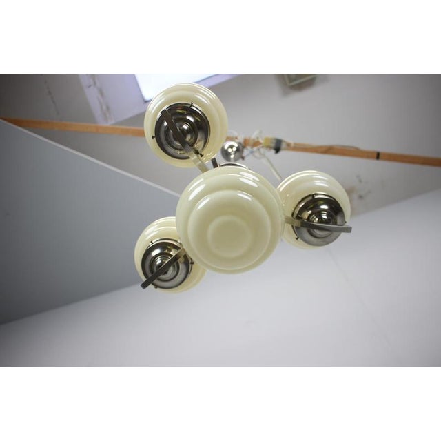 Vintage Art Deco Chrome Chandelier with Champagne Ribbed Glass Globes, 1930s For Sale - Image 4 of 16