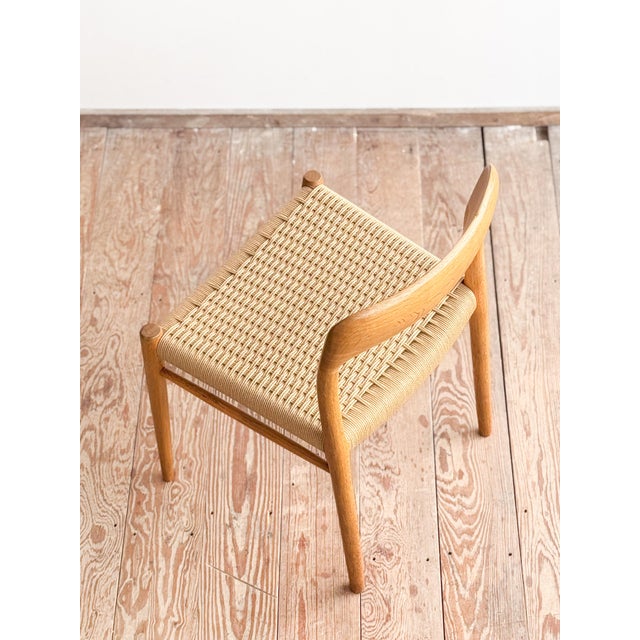 Mid-Century Modern Danish Model 75 Chair in Oak by Niels Otto Møller for J.L. Mollers, 1950s For Sale - Image 12 of 16
