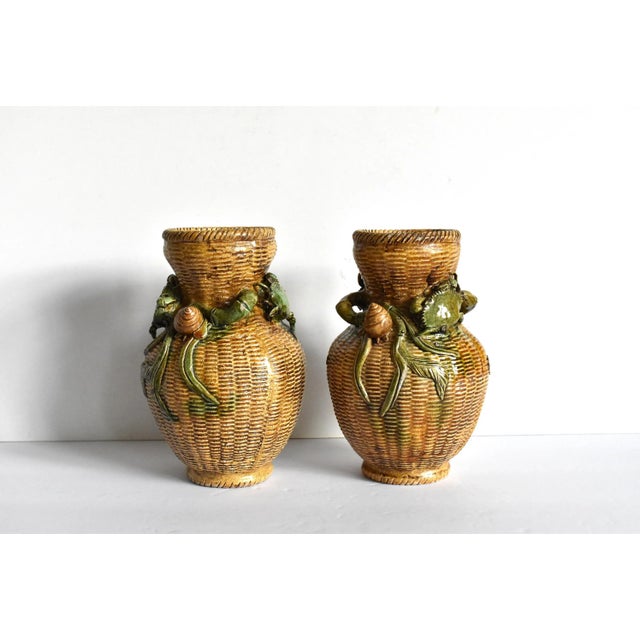 Japanese Antique Meiji Japanese Basketweave Vases With Crabs and Snails - a Pair For Sale - Image 3 of 13