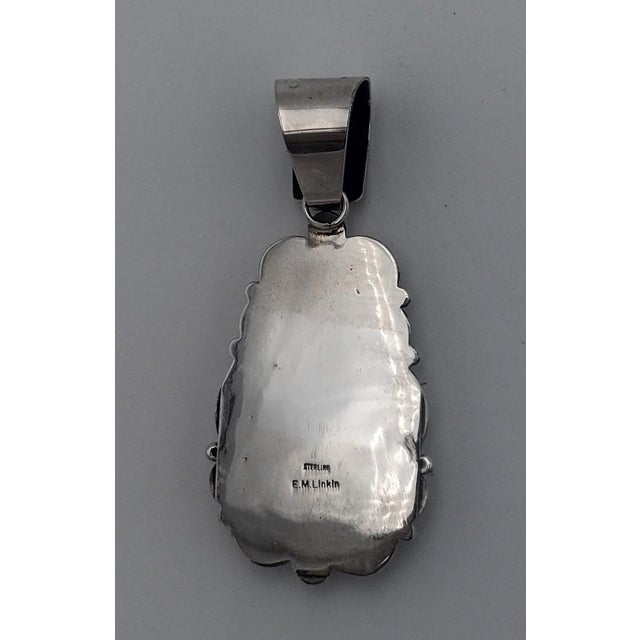 Contemporary Kingman Waterweb Turquoise Sterling Silver Pendant - Em Lincoln Navajo Handmade For Sale - Image 3 of 4