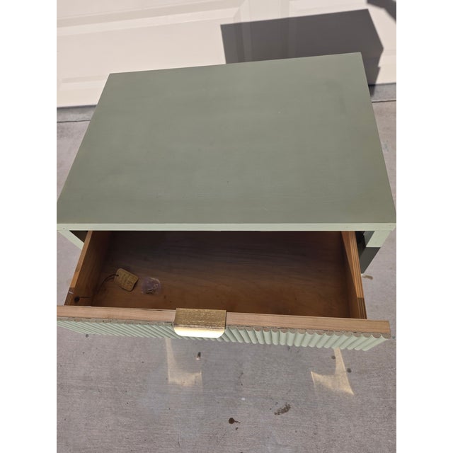 Late 20th Century Campaign Style Sage Green Nightstand W/ Gold Accents – Modern Fluted Front For Sale In Palm Springs - Image 6 of 6