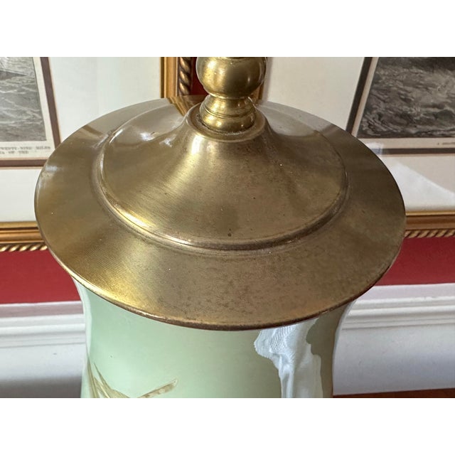 1960s English Hand Rendered Decalcomania Regency Style Table Lamp With Birds and Butterflies For Sale - Image 11 of 11