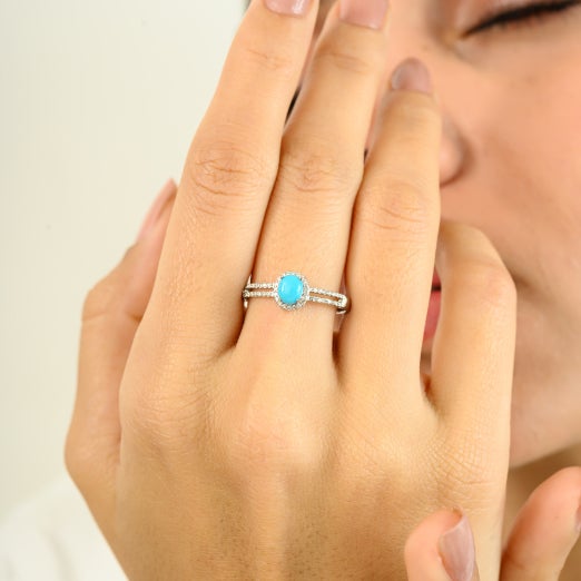 14k White Gold Diamond Turquoise Engagement Ring for Women Size 6 For Sale In New York - Image 6 of 10