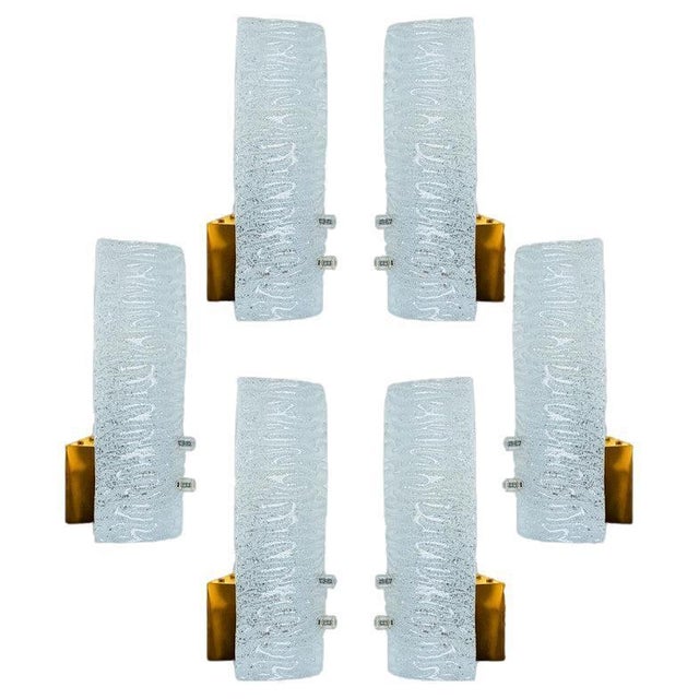 Ribbled Frosted Glass Brass Wall Light attributed to J. T. Kalmar for Kalmar, Austria, 1970s For Sale - Image 18 of 18