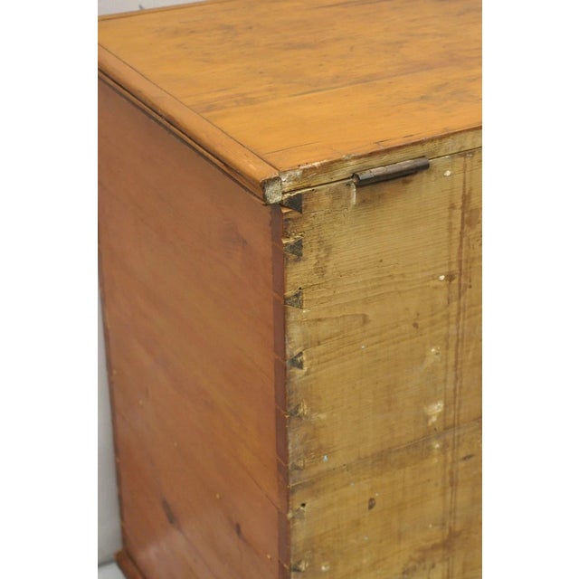 19th C. French Country Primitive Pine Wood 2 Tier Dovetailed Farmhouse Dough Box For Sale - Image 10 of 12
