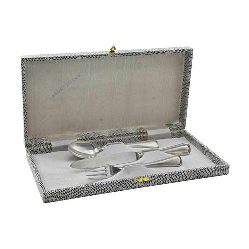 Italian 800 Silver Child's Cutlery Set in Case, Mid-20th Century, Set of 3 For Sale - Image 6 of 6