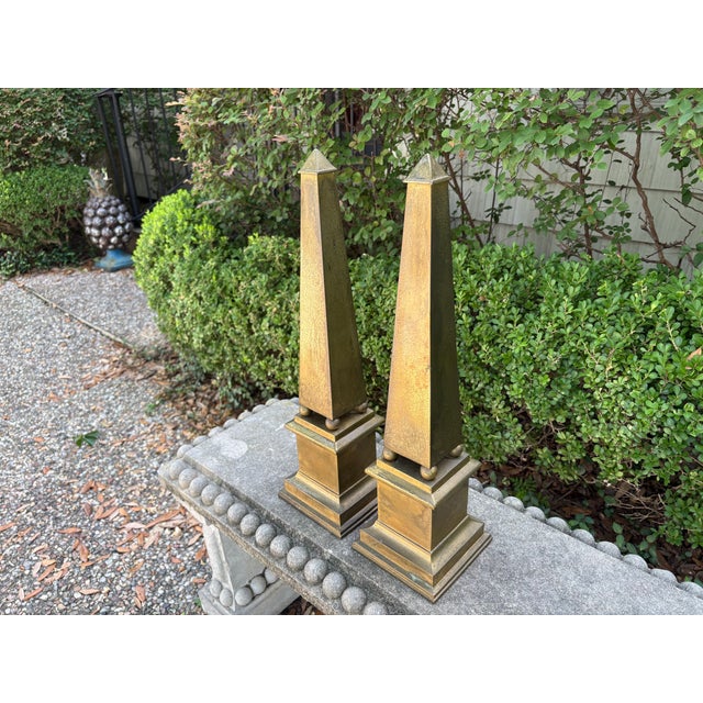 Metal 1960s Pair of Hollywood Regency Brass Obelisks For Sale - Image 7 of 7