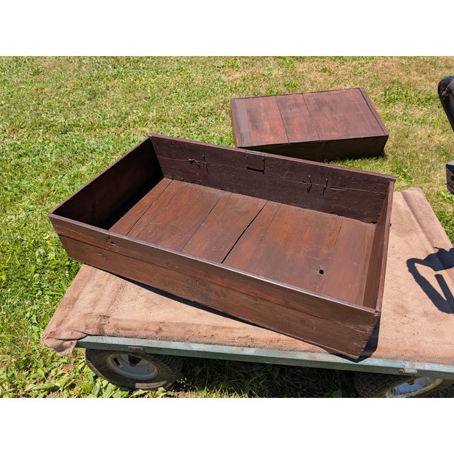 Antique American Georgian New England Style 2 Piece Solid Cherry Highboy Chest on Chest Late 1800s For Sale - Image 17 of 18