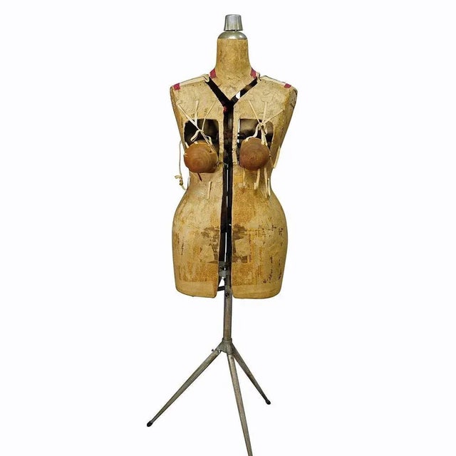 French Tailor's Mannequin, early 20th Century French 20th century tailor's mannequin. Made of paper, fabric and metal. It...