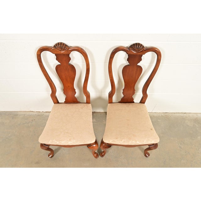 1980s Queen Anne Solid Mahogany Side Chairs or Dining Chairs by Stanley, Pair For Sale - Image 5 of 14