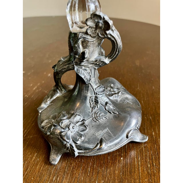 Gray Antique Art Nouveau Figural Floral Spelter and Scalloped Glass Centerpiece Tazza For Sale - Image 8 of 17