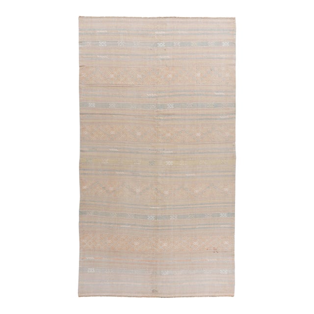 Vintage Circa 1940 Tan Turkish Kilim Flatweave Rug 5ft 1in X 10ft 11in For Sale
