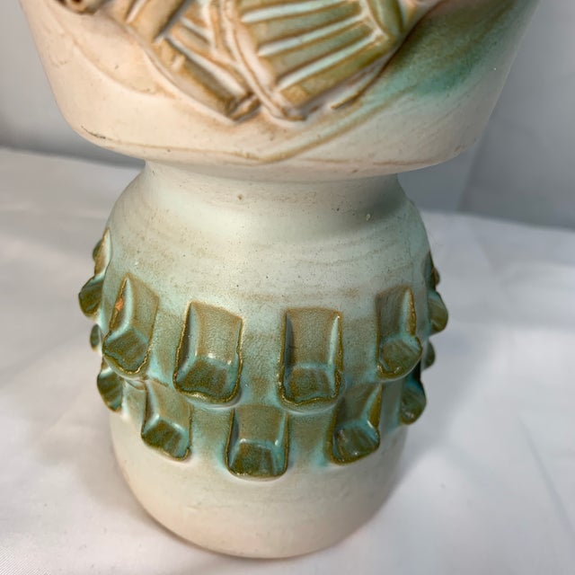 Off-white C.1960s Fratelli Fanciullacci Studio Pottery Figure Bust Vase Made in Italy Marked For Sale - Image 8 of 11