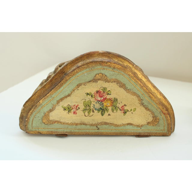 1910 "Made in Italy"Venetian Florentine Carved Giltwood Wall Brackets For Sale - Image 4 of 5