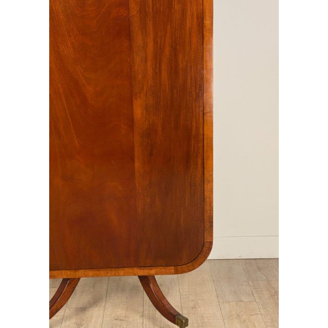 Victorian Breakfast Table, Mahogany With Satinwood, England Circa 1840