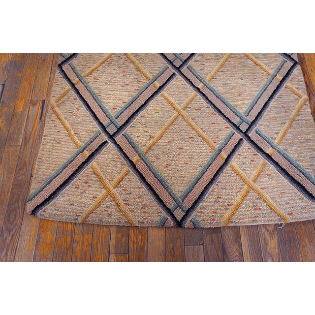 American 1920s Tan Ecru Diamond Antique American Hooked Rug 3' 3'' X 7' 8'' Knotted Wool Carpet For Sale - Image 3 of 5