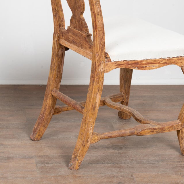 Late 18th Century Pair of Swedish Red Painted Rococo Pine Side Chairs For Sale - Image 14 of 17