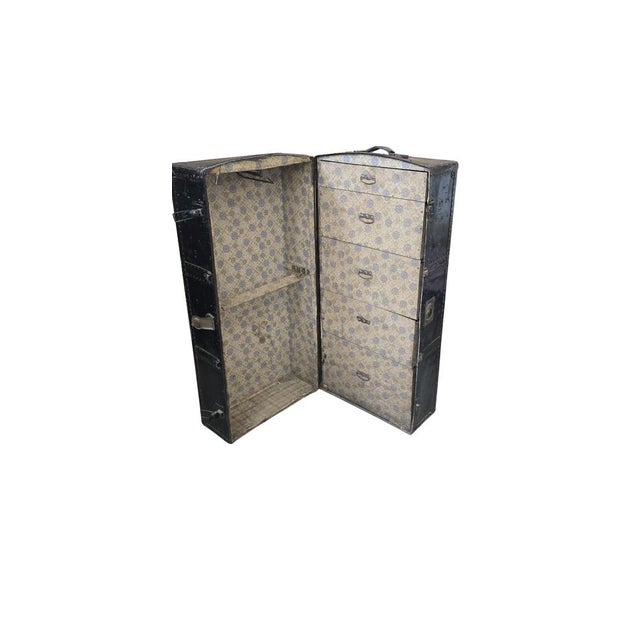 Vintage Steamer Trunk, 1940s For Sale - Image 11 of 17