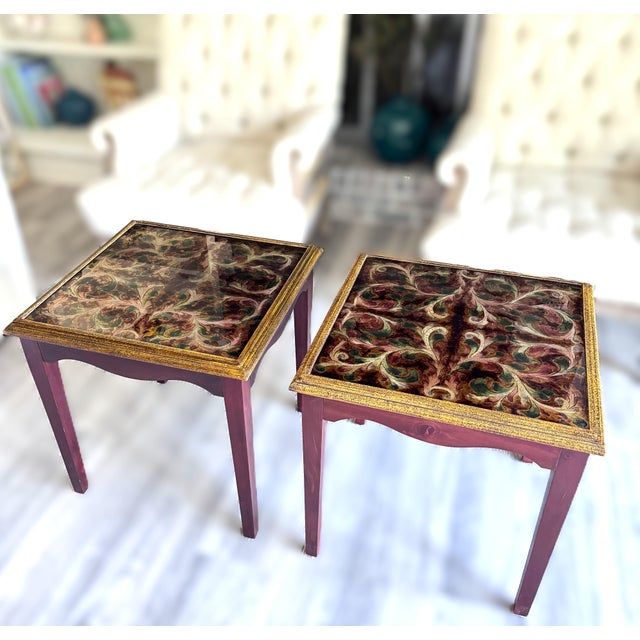 Late 20th Century Peruvian Reverse-Painted Glass Top Gilt Border Wood Side Tables Pair For Sale - Image 15 of 15