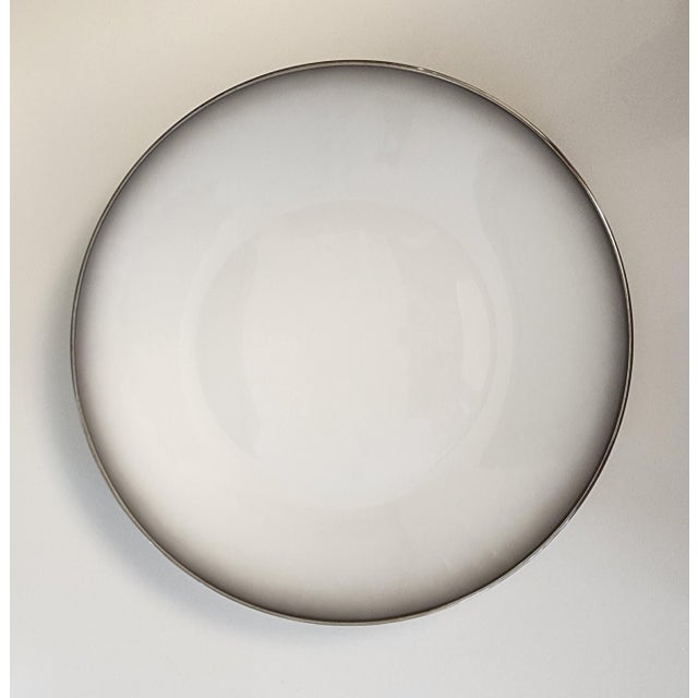 1960s 1960s Rosenthal Evensong Estate Set White Porcelain Platinum Dinnerware Service for 12 - 75pcs For Sale - Image 5 of 14