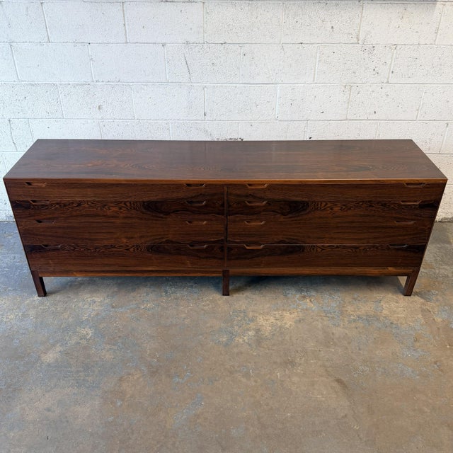Mid 20th Century Vintage 1960s Danish Mid-Century Rosewood 8-Drawer Dresser by Svend Langkilde For Sale - Image 5 of 10