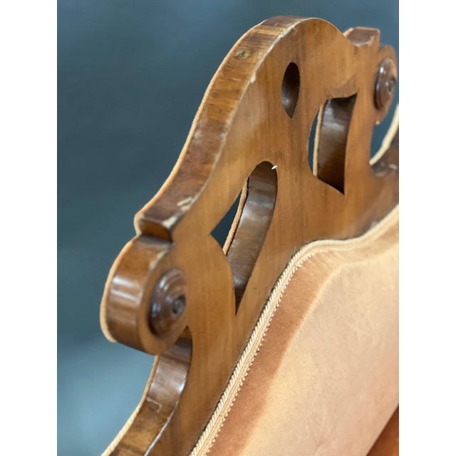 Antique Wood and Velvet Sofa, in Very Good conditions. Designed before 1890