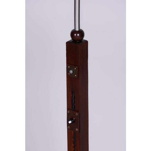 This avant-garde Art Deco floor lamp with a minimalist design comes from Czechoslovakia from the 1930s. It is made of a...