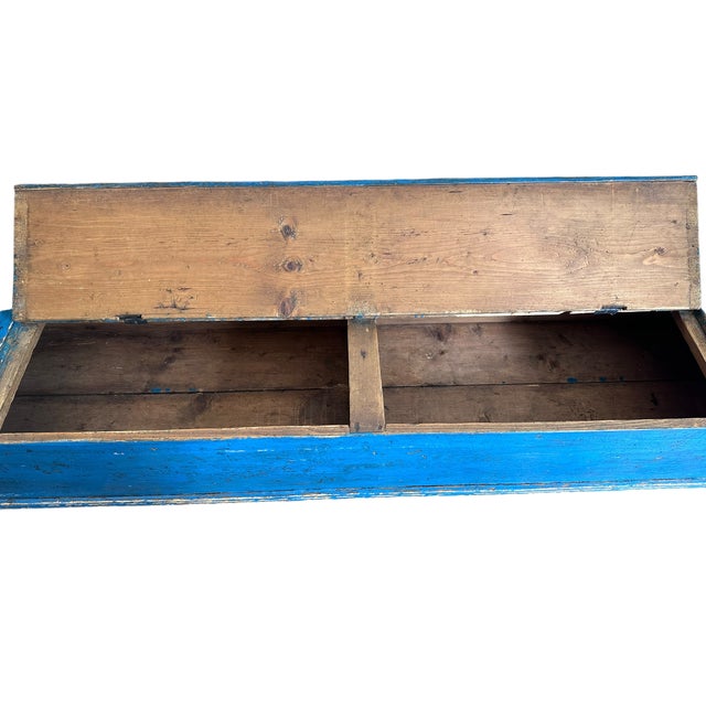 American Antique 18th C Painted American Primitive Blanket Chest Bench For Sale - Image 3 of 3