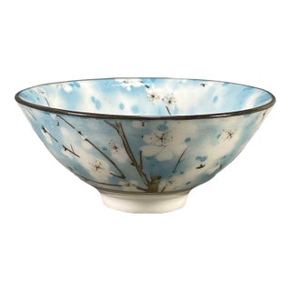 Blue & White Porcelain Bowl With Prunus Blossom Motif For Sale
