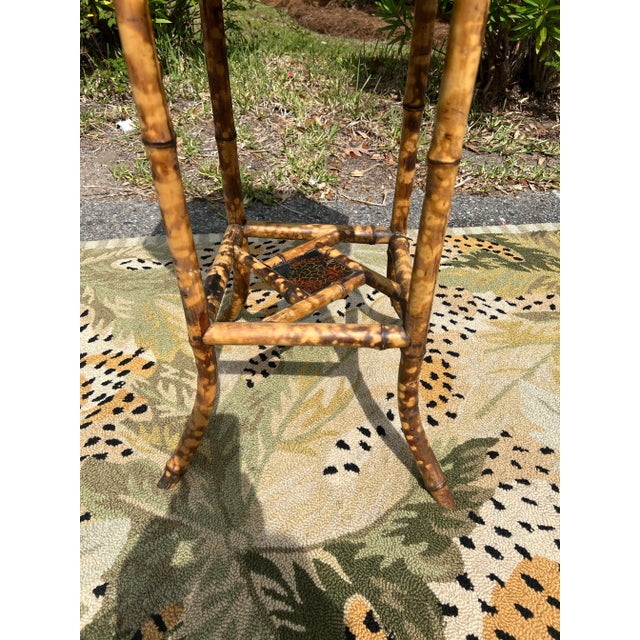 English Late 19th Century English Bamboo Occasional Table With Octagonal Lacquered Top For Sale - Image 3 of 4