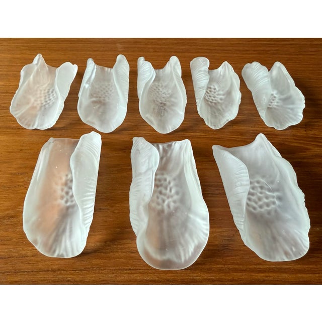 Art Nouveau Set of 4 Vintage Frosted Glass Napkin Rings For Sale - Image 3 of 12