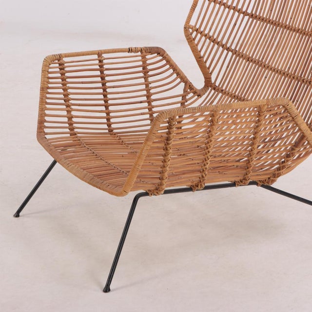 An Italian Rattan Lounge Chair in the Manner of Gio Ponti, C. 1960. For Sale In Philadelphia - Image 6 of 6