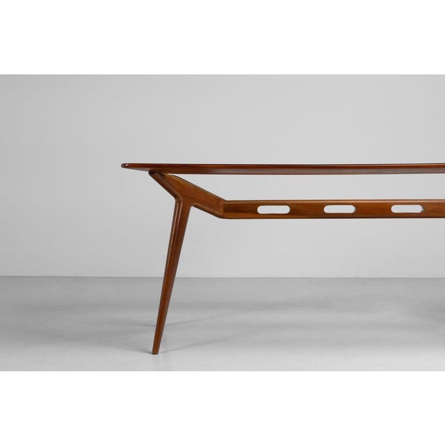 Franco Albini Sculptural Mahogany Dining Table by Franco Albini, Italy, 1950s For Sale - Image 4 of 18