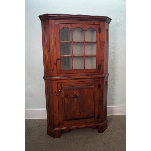 Stephen Von Hohen Bucks County Solid Pine Hand Crafted Corner