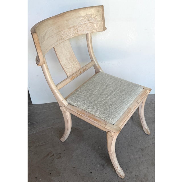 Neoclassical Set of Four Neoclassical Grey-White Polychromed Klismos Chairs Late 20th C. For Sale - Image 3 of 15