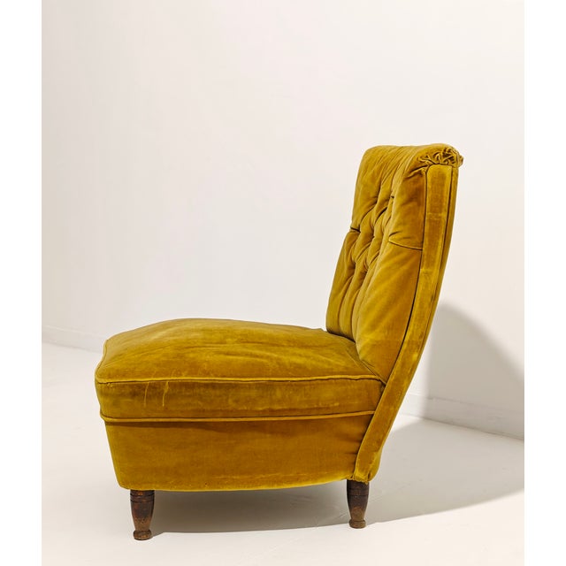 Mid-Century Modern Italian Velvet Chair with Capitonné Workmanship, 1950s For Sale - Image 3 of 10