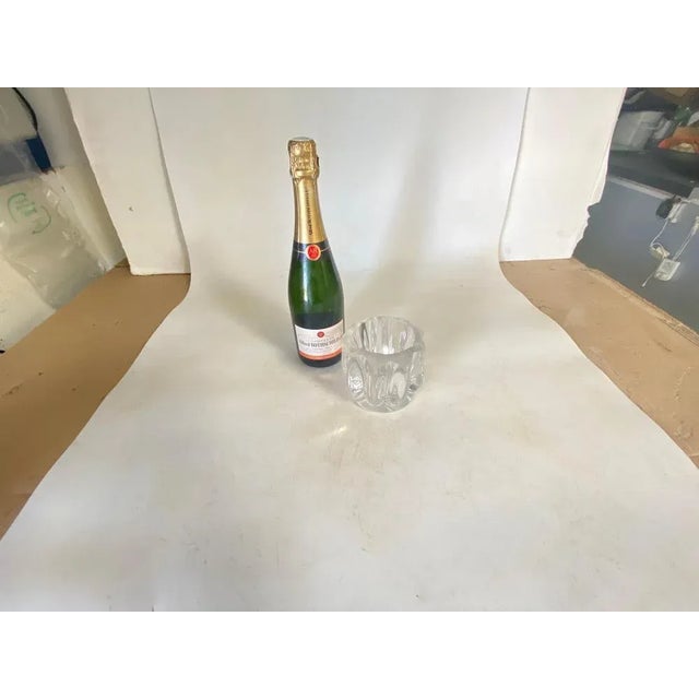 Art Deco Molded Glass Ashtray, 1940 For Sale - Image 10 of 11