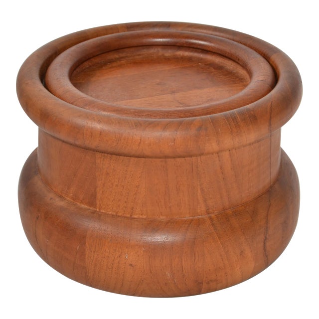 1960 Nissen Denmark Eames Era Scandinavian Modern Round Teak Lidded Ice Bucket For Sale