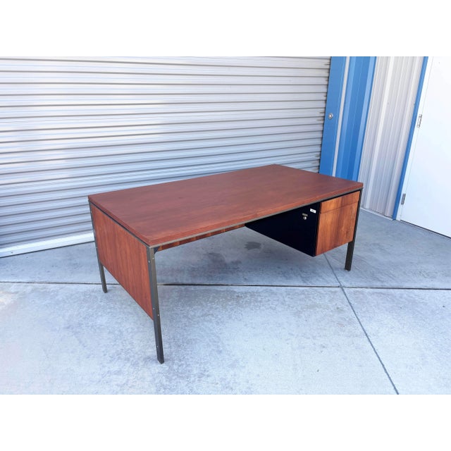 1960s 1960s Mid Century Walnut and Metal Executive Desk Styled After Knoll For Sale - Image 5 of 12