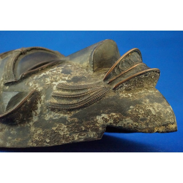 Antique African Ethnic Tribal Mask in Wenge Wood and Copper, 1890s For Sale - Image 14 of 18