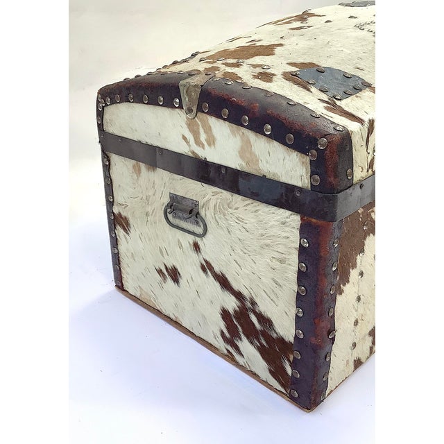 1940s Circa 1940s Cowhide Ranch Trunk For Sale - Image 5 of 9