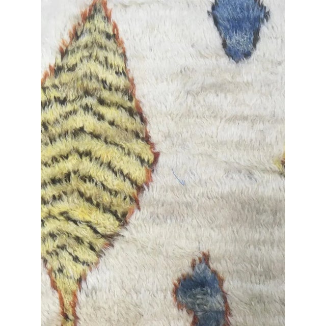 This stunning allover design rug is made of 75% wool & 25% cotton, dyed with pigment from the vegetable. It’s originally a...