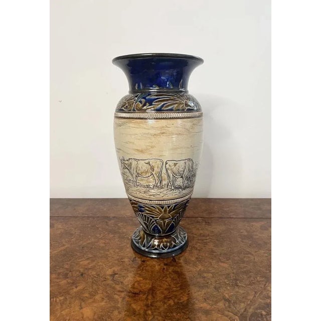 Late 19th Century Large Antique Vase by Hannah Barlow for Doulton Lambeth, 1880s For Sale - Image 5 of 12